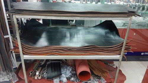 为什么20元一根的现割牛皮带备受青睐？真皮还是合成材料的秘密